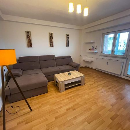 National Arena Mega Mall Elana Apartment Bukares Bagian luar foto